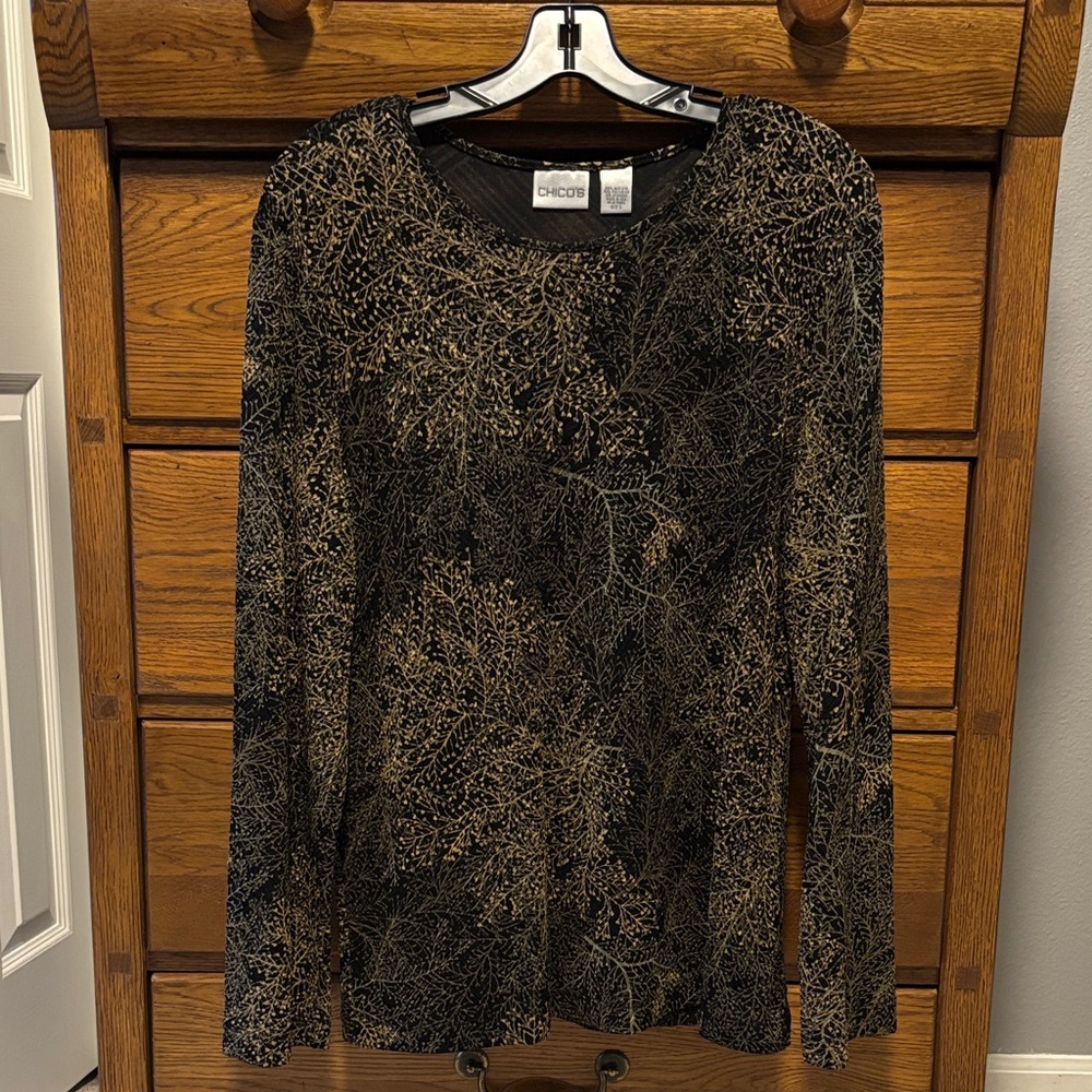 Chico's Elegant Long Sleeve Top Black and Gold Pattern Women’s XL